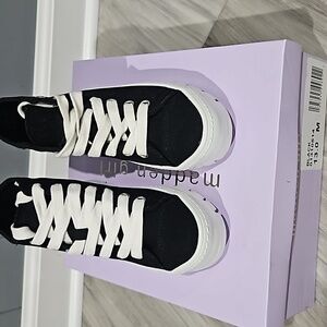 Madden Girl Shaddoww High-Top Lace-Up PlatformSneakers Black--girls 13.0